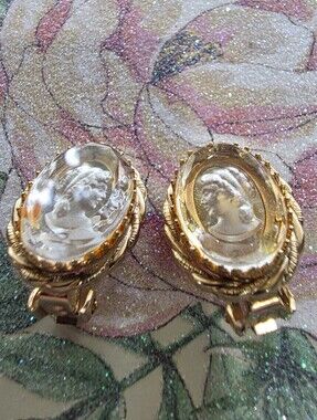 Mid-Century Reverse Carved Glass Intaglio Cameo Clip-On Earrings